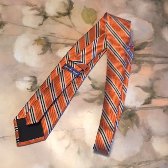 The tie Bar - Picture 4 of 8